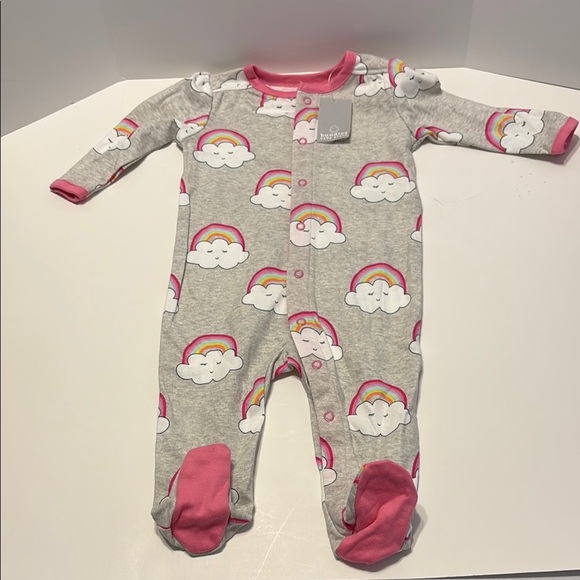 bundles Other - Bundles baby place Gray and Pink Footie One Piece
